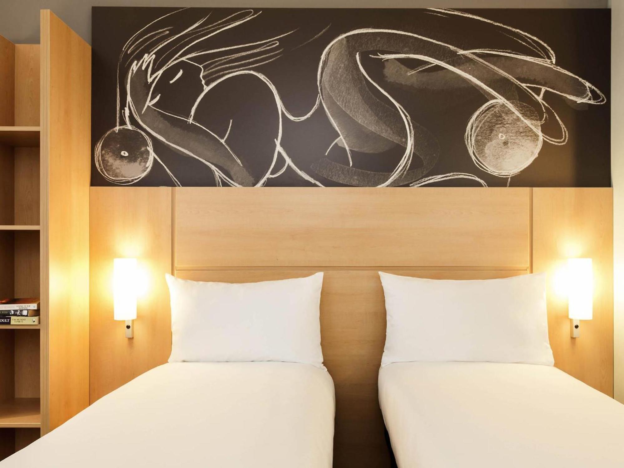 Ibis Edinburgh Centre South Bridge - Royal Mile — Bilder 2